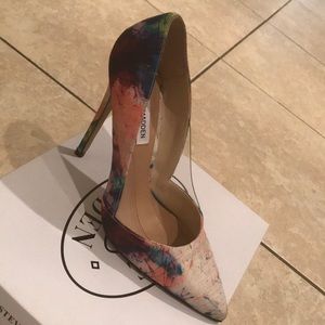 Steve Madden ‘Wileen’ multi-colored pumps